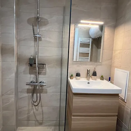 Gondola Апартаменти Бансько